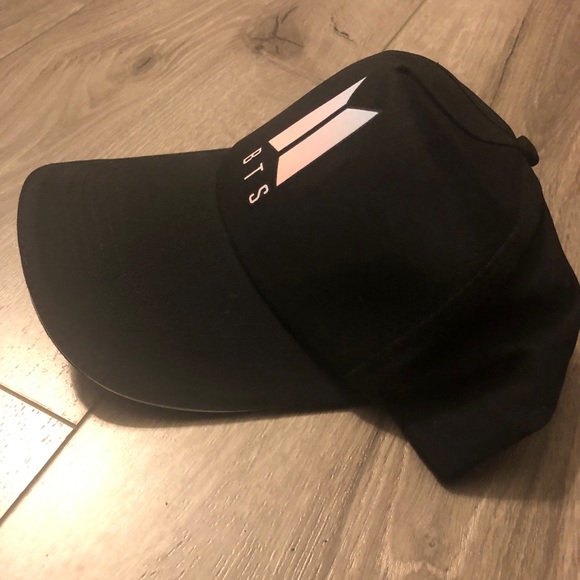 BTS SnapBack - Picture 3 of 3